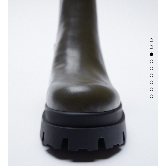 Zara low heeled lug sole ankle boots - Picture 3 of 12